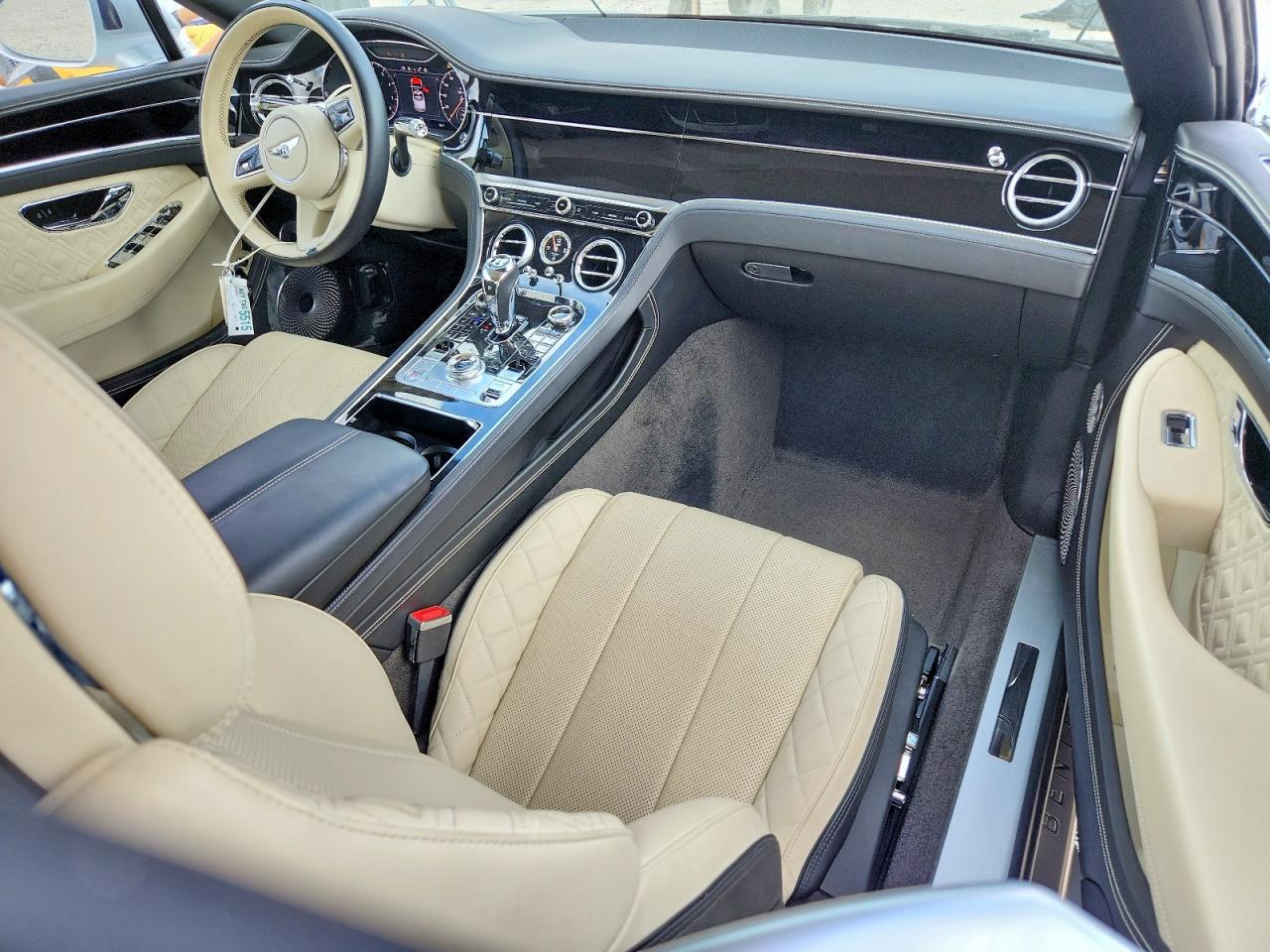 2021 Bentley Continental Gt - zdjęcie 8