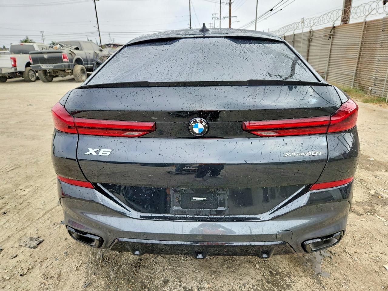 2023 BMW X6 xDrive40I - zdjęcie 6