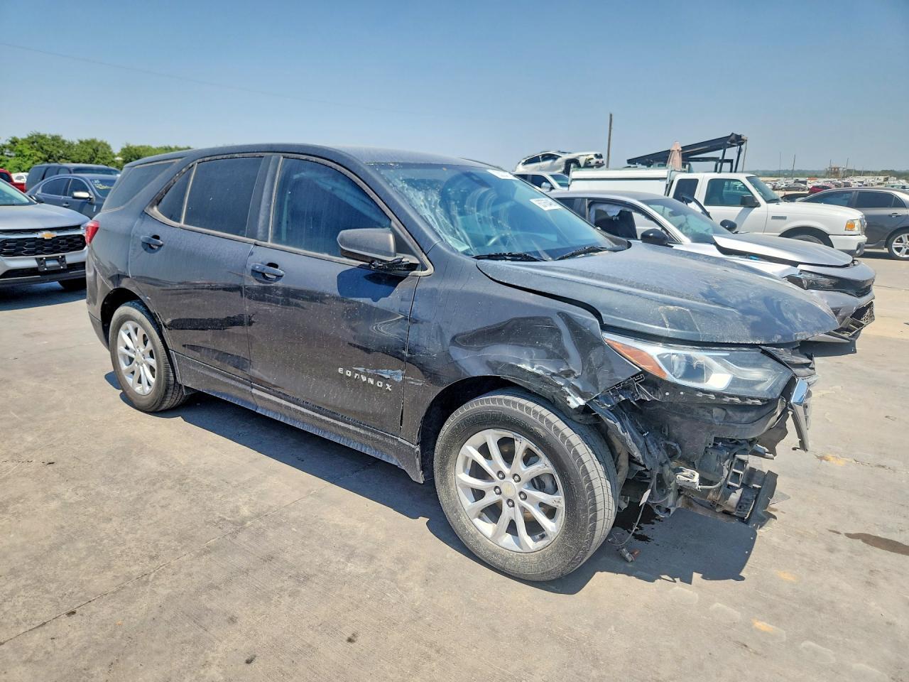 2020 Chevrolet Equinox Ls - zdjęcie 4