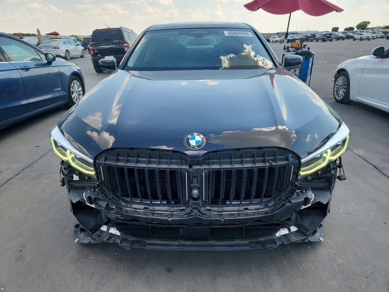 BMW Seria 7 - zdjęcie 5