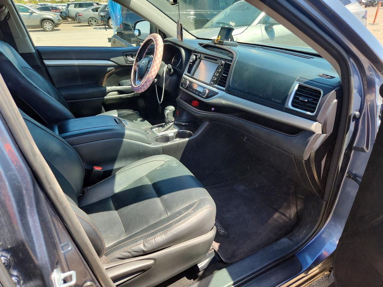 2016 Toyota Highlander Xle - zdjęcie 13