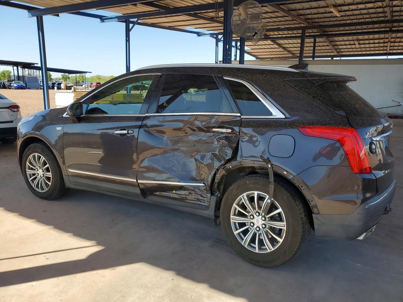 2017 Cadillac Xt5 Luxury - zdjęcie 2