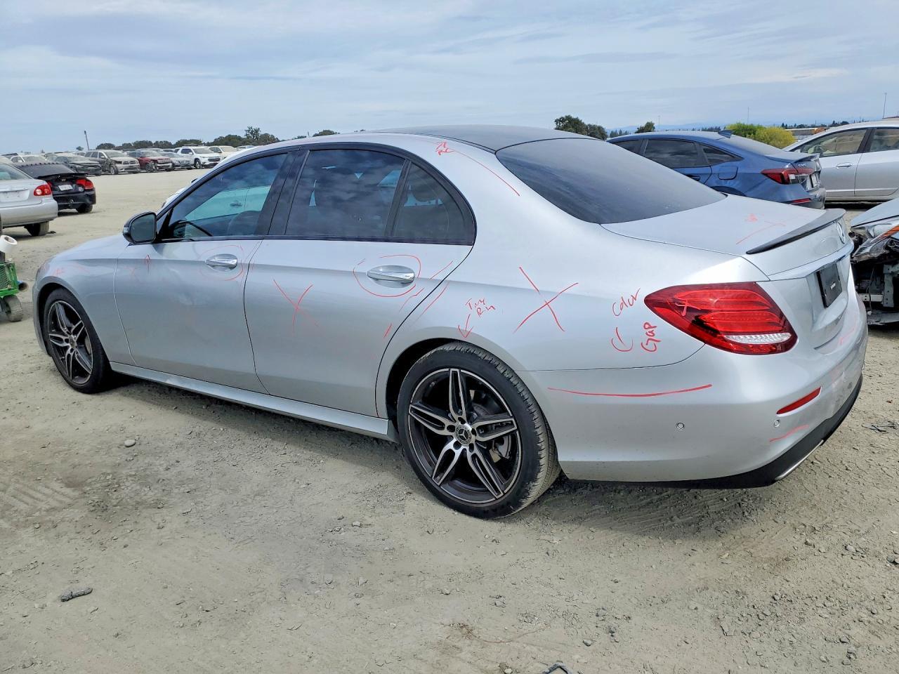 2020 Mercedes-Benz E 350 - zdjęcie 2