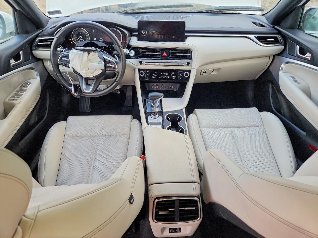 2025 Genesis G70 2.5T Standard - zdjęcie 8