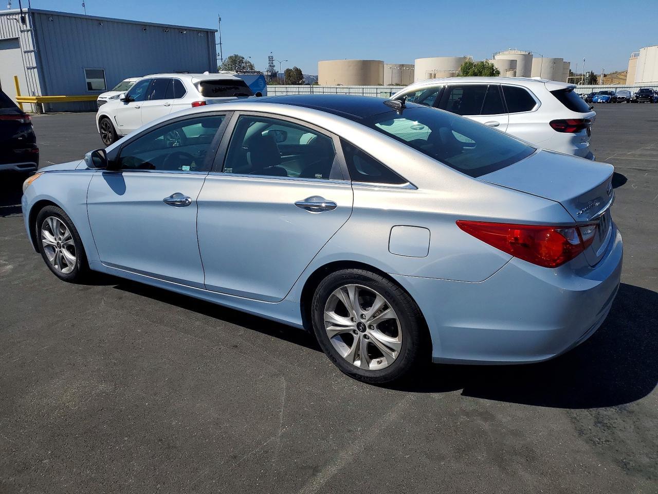 2013 Hyundai Sonata Limited - zdjęcie 2