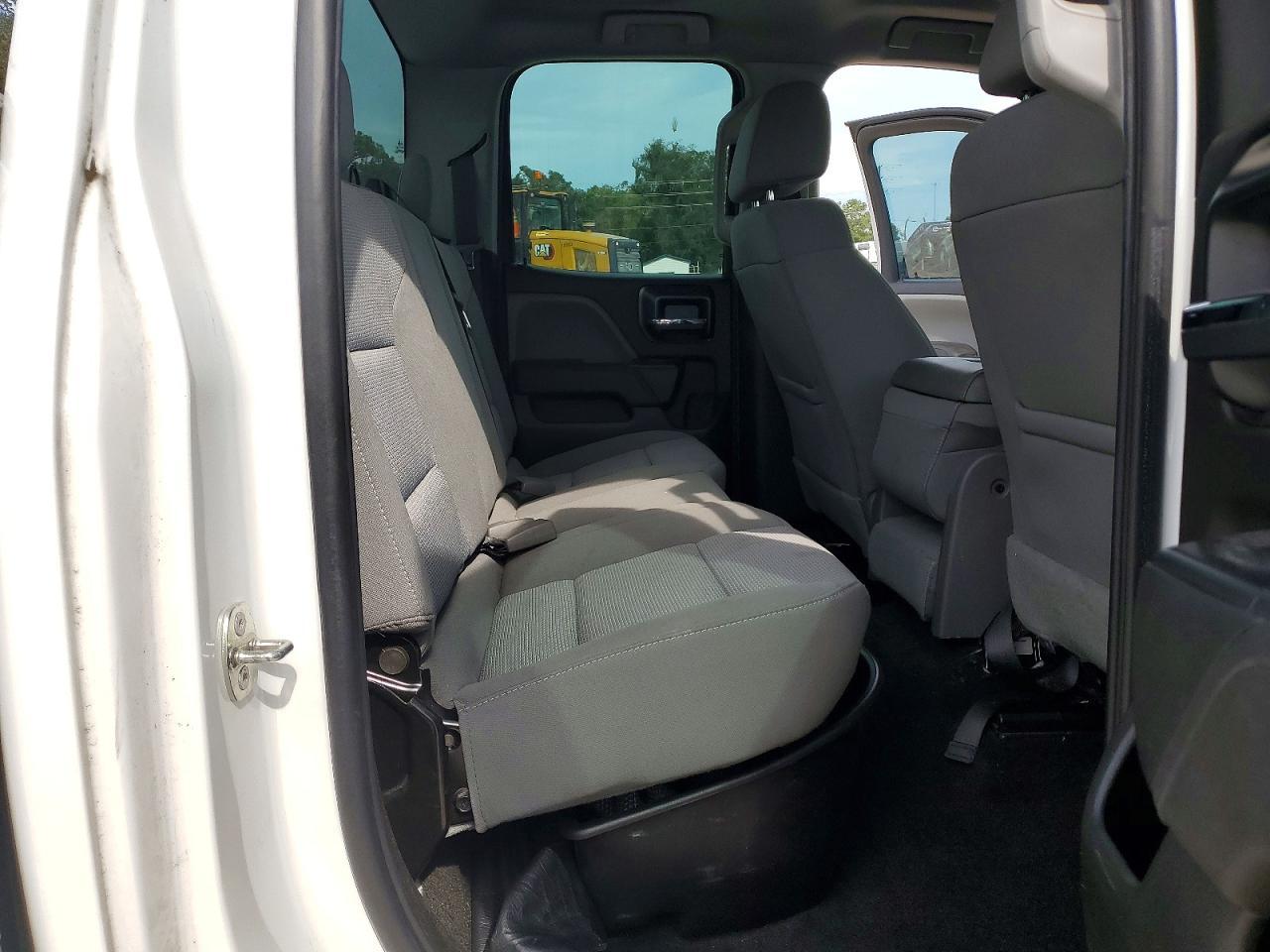2018 GMC Sierra C1500 - zdjęcie 10