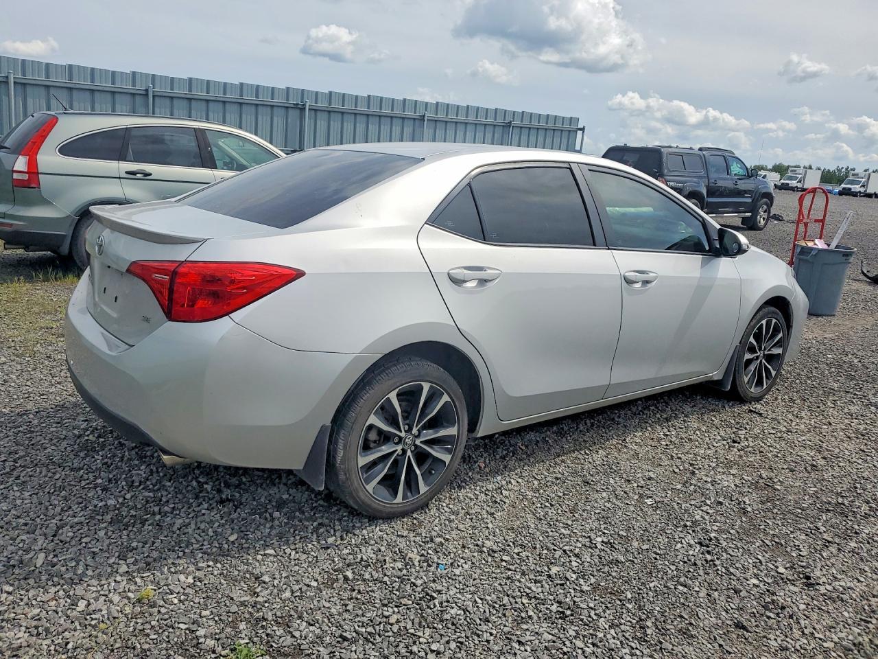 2019 Toyota Corolla Se - zdjęcie 3
