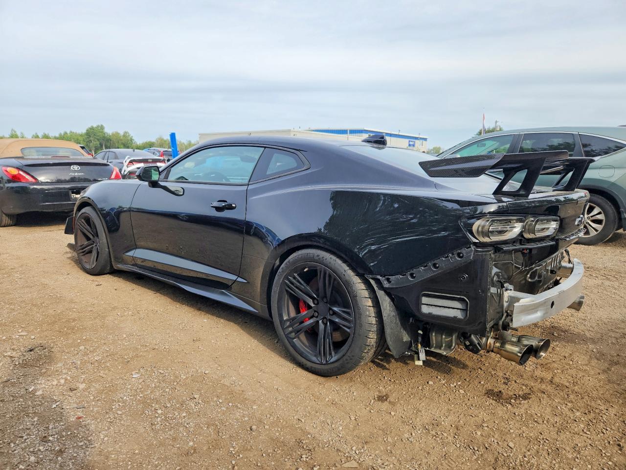 2021 Chevrolet Camaro Zl1 - zdjęcie 2