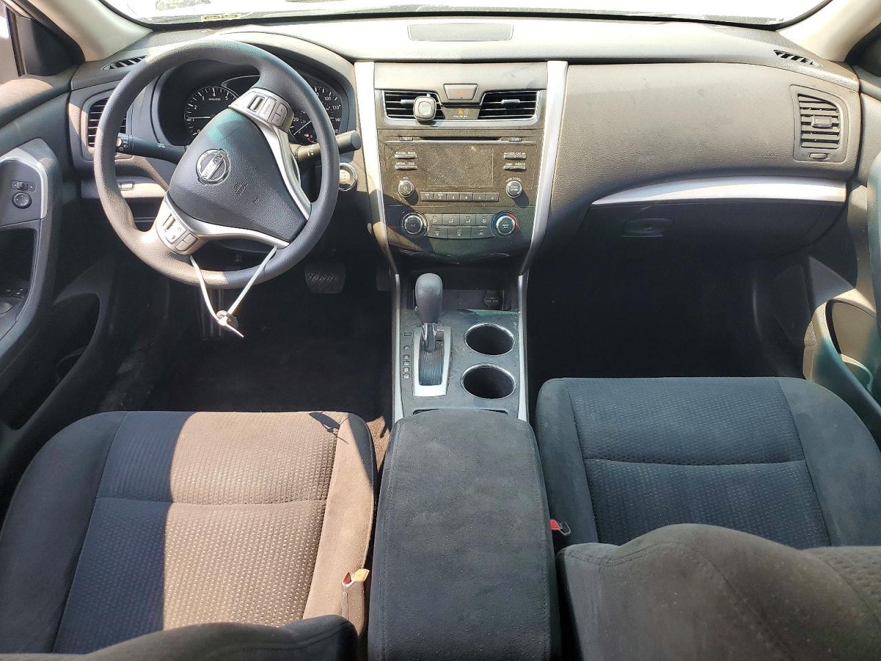 2015 Nissan Altima 2.5 S - zdjęcie 8