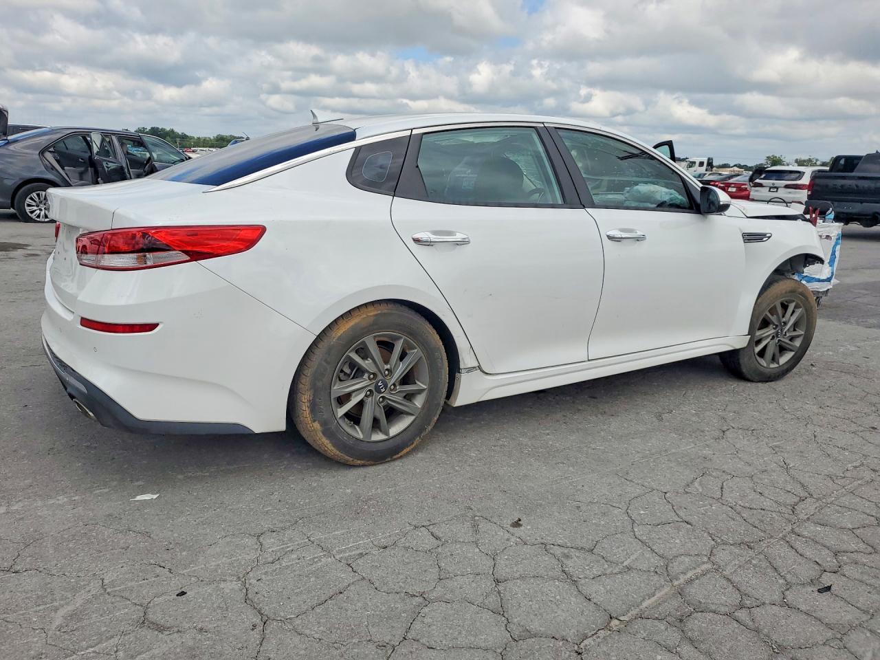 2019 Kia Optima Lx - zdjęcie 3