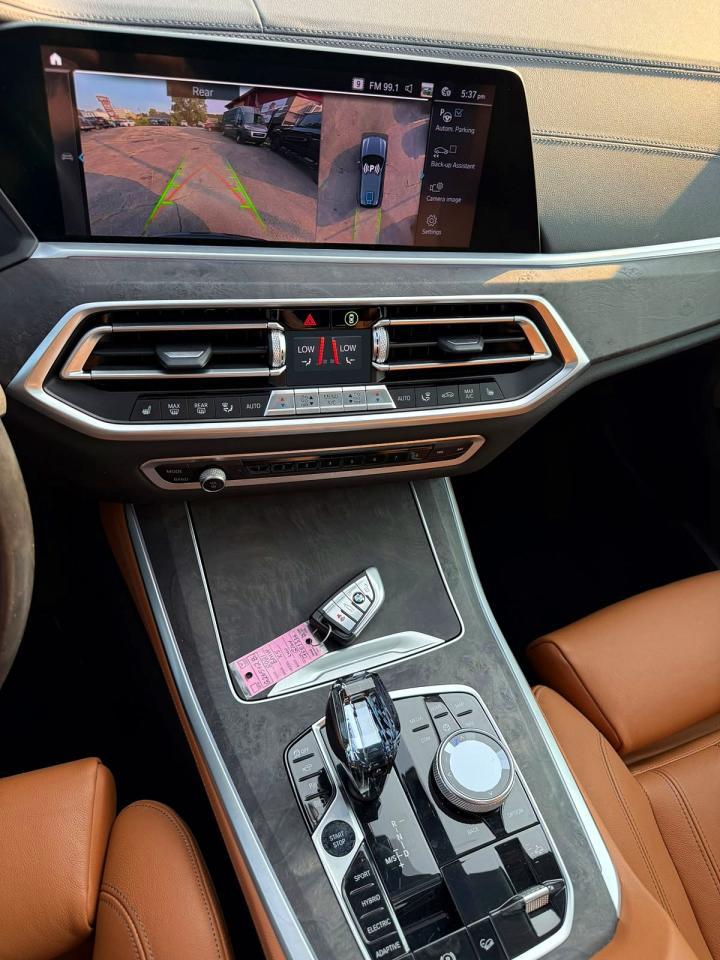 2021 BMW X5 xDrive45E - zdjęcie 7