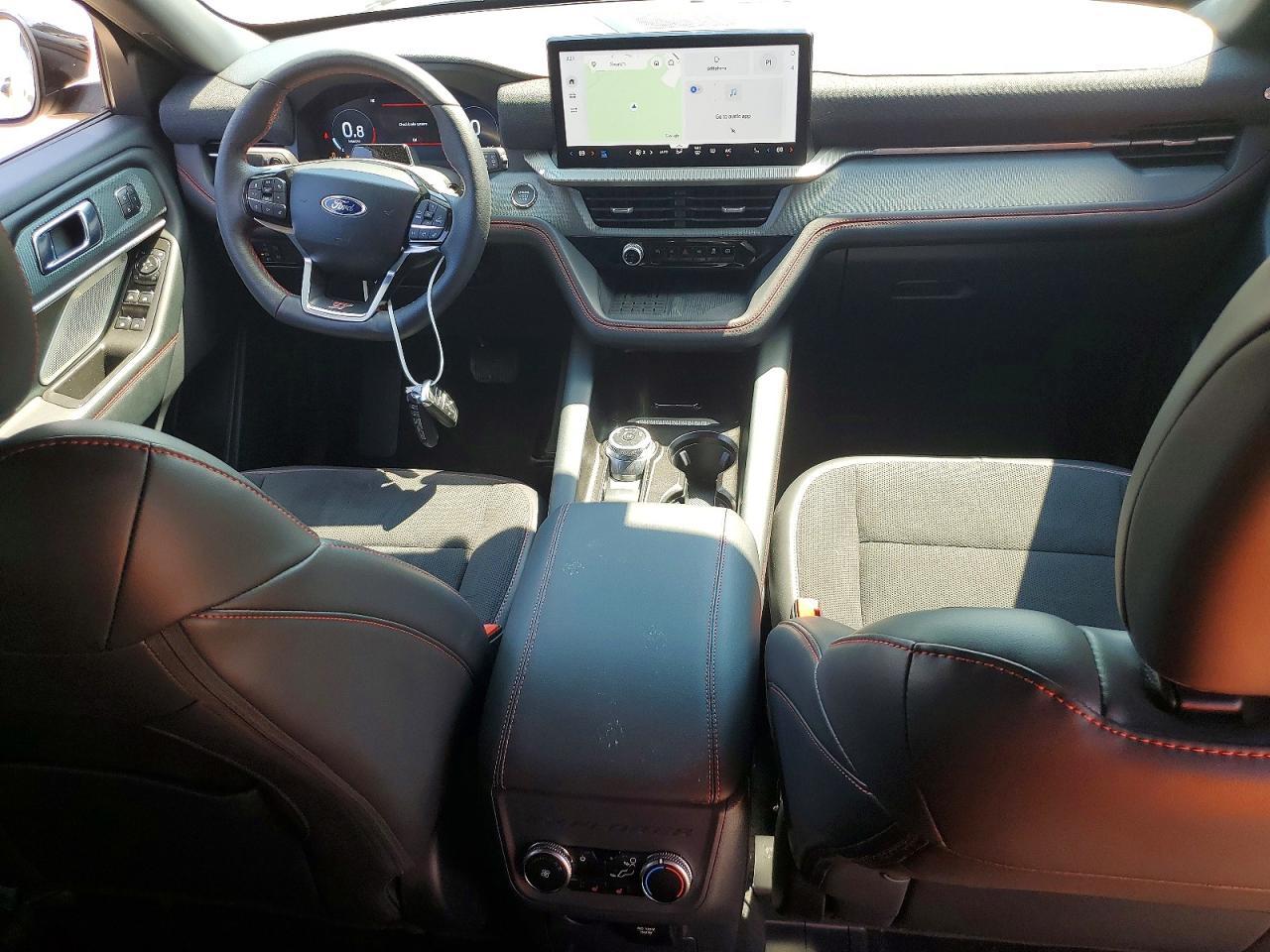 2025 Ford Explorer St - zdjęcie 8