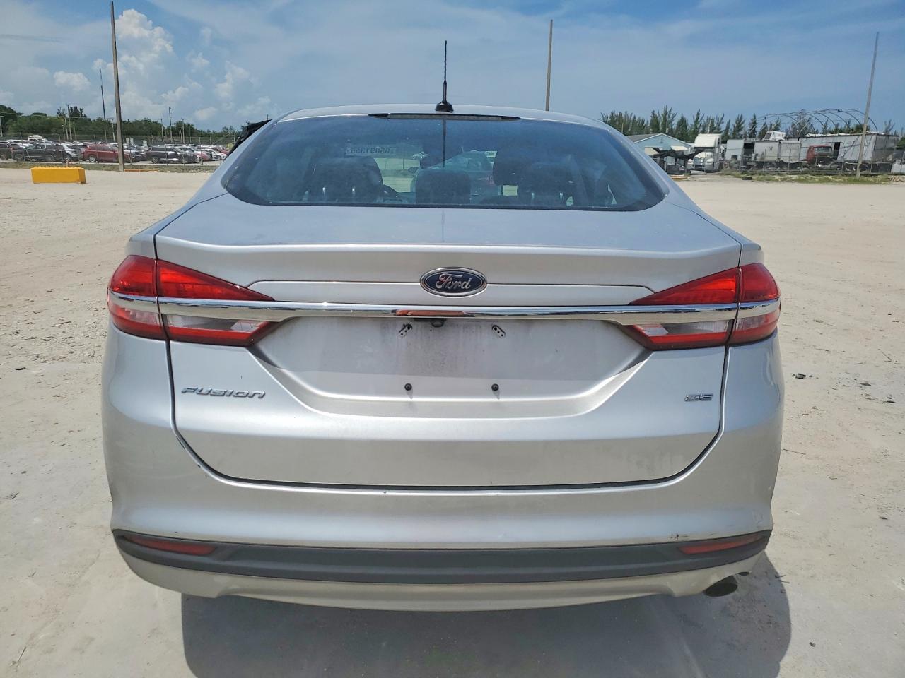 2017 Ford Fusion Se - zdjęcie 6