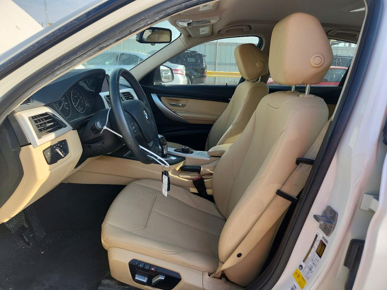 2018 BMW 320 I - zdjęcie 7
