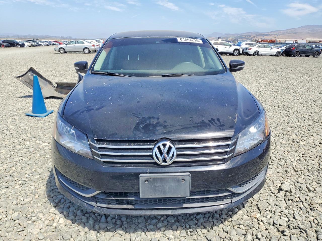 2014 Volkswagen Passat S - zdjęcie 5