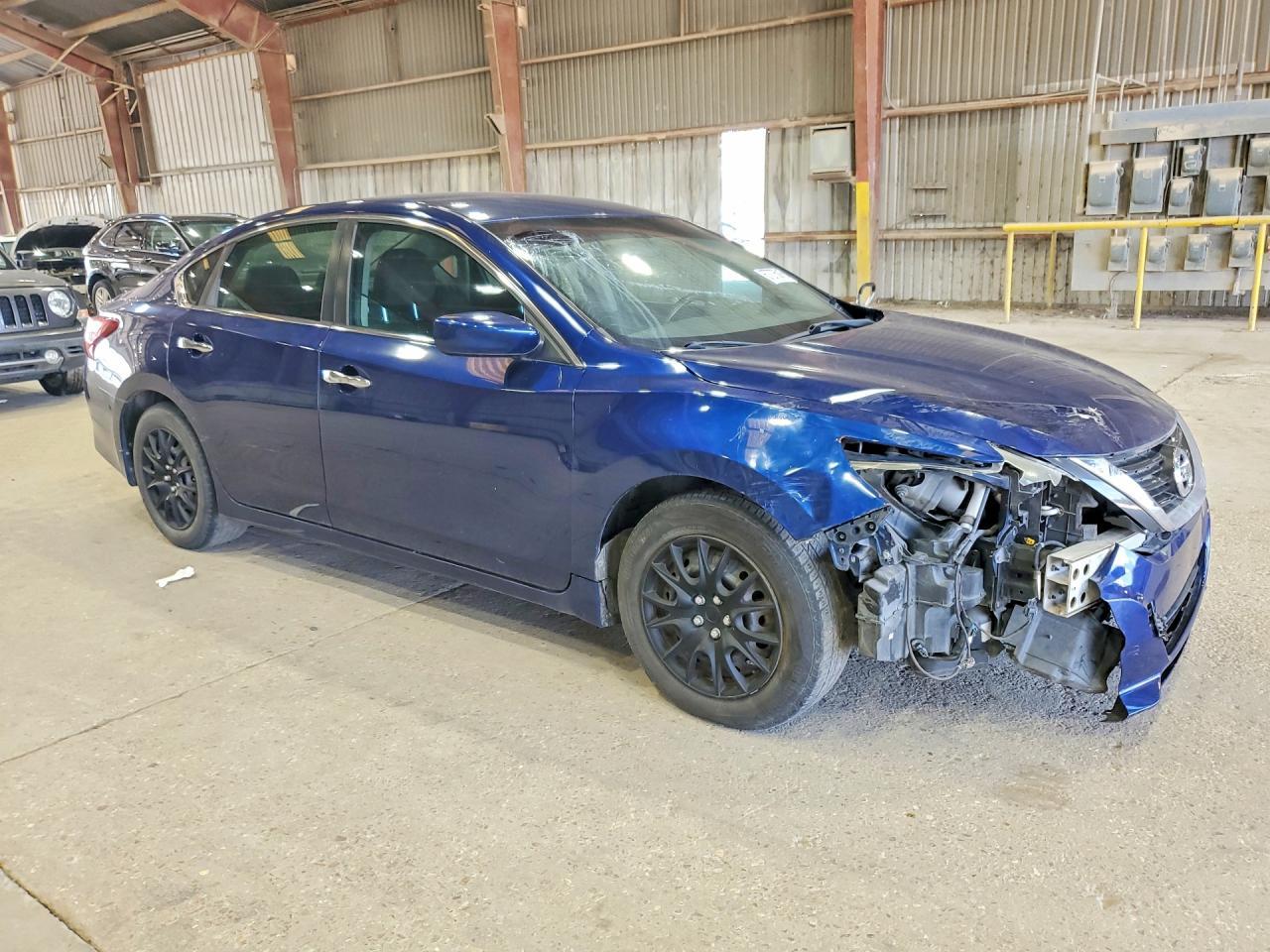 2017 Nissan Altima 2.5 - zdjęcie 4