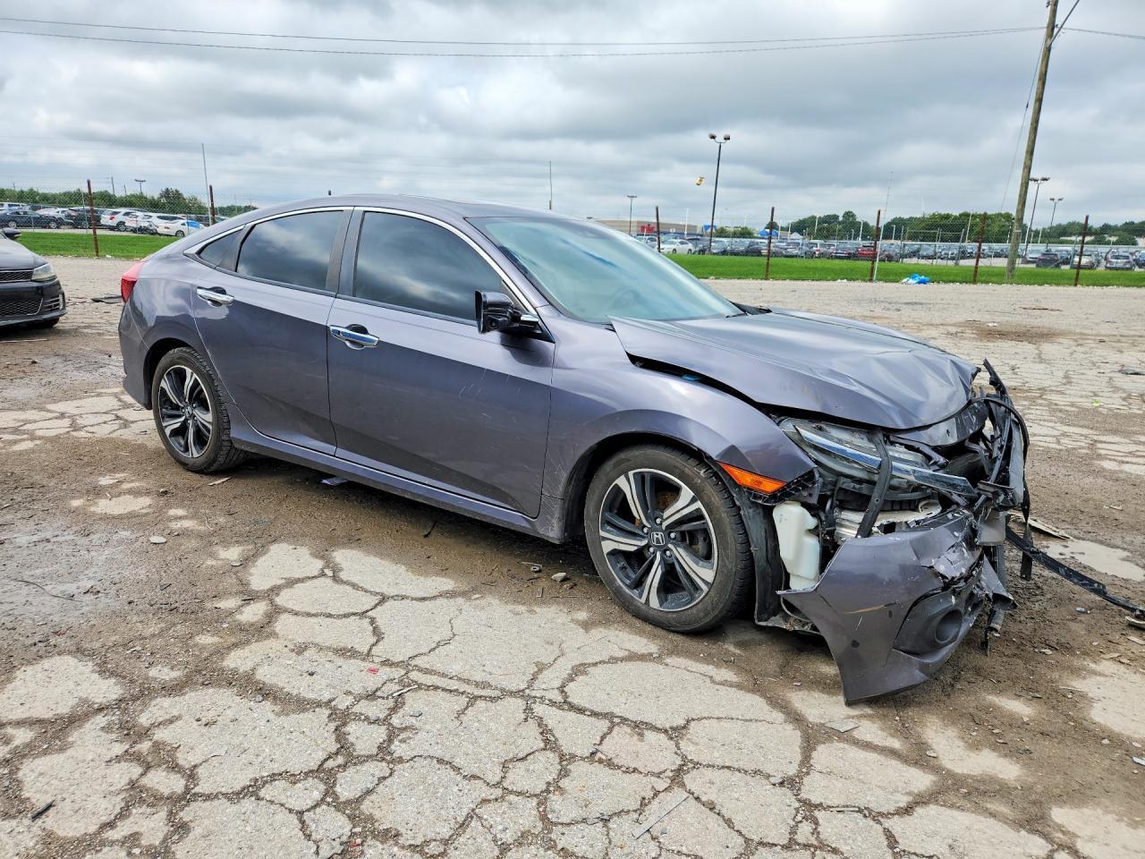 2016 Honda Civic Touring - zdjęcie 4