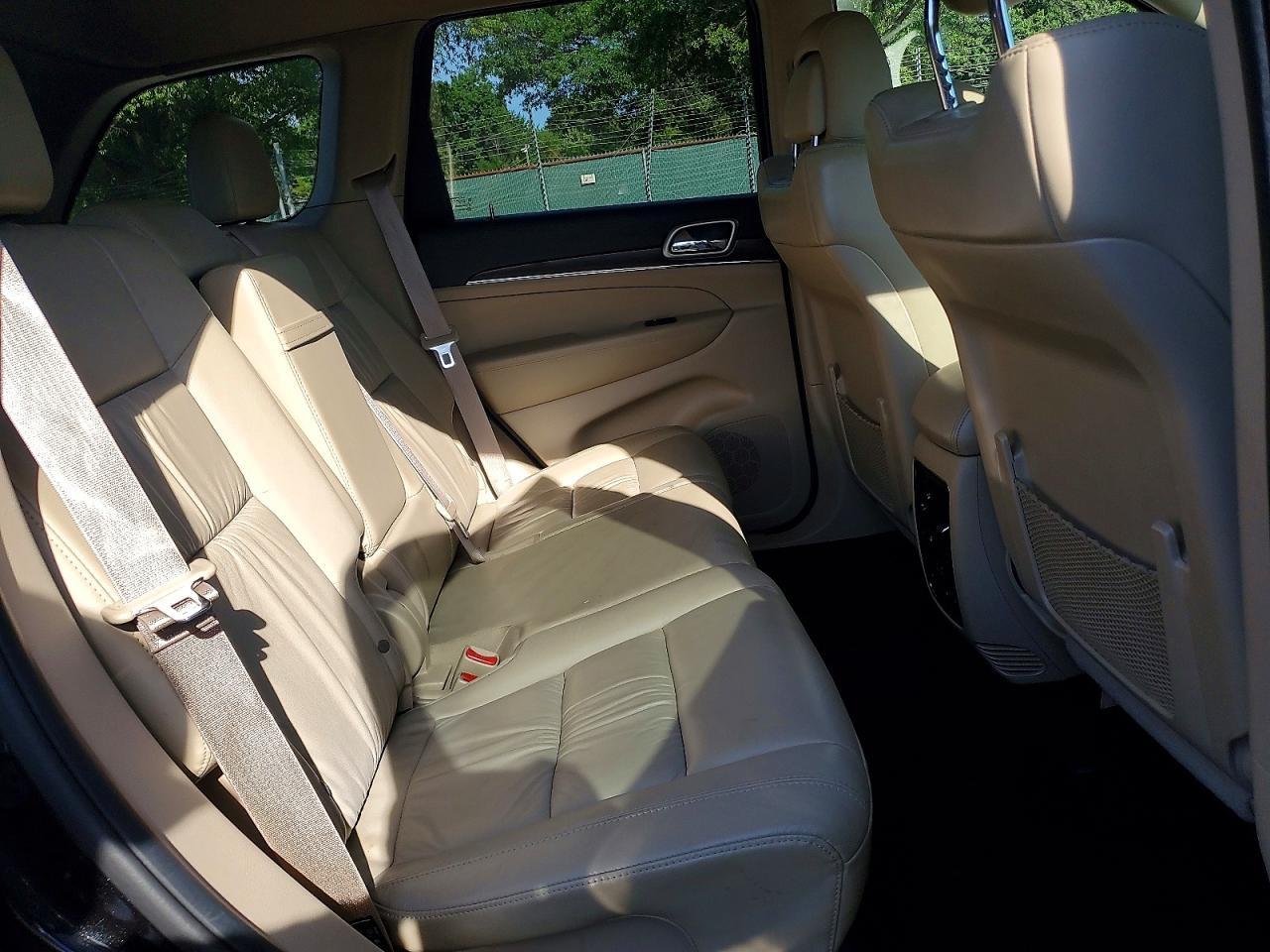 2015 Jeep Grand Cherokee Limited - zdjęcie 10