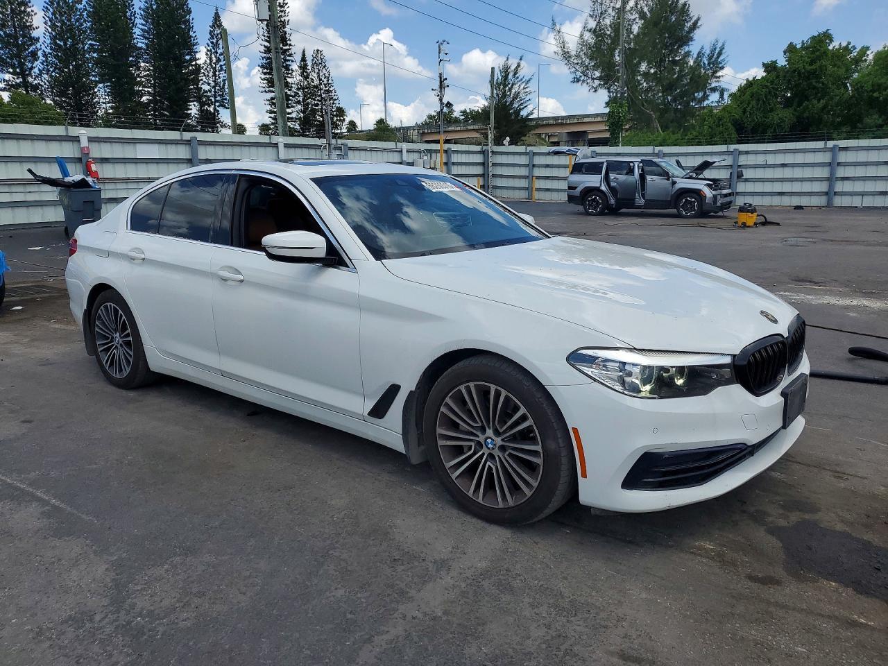 2019 BMW 540 I - zdjęcie 4