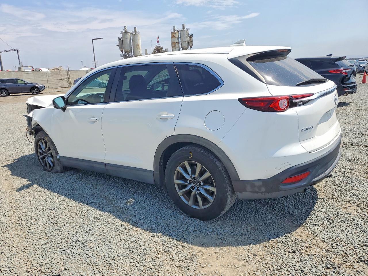 2019 Mazda Cx-9 Sport - zdjęcie 2