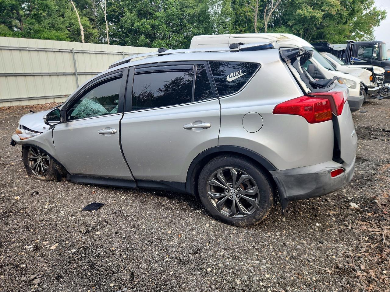 2015 Toyota Rav4 Xle - zdjęcie 2