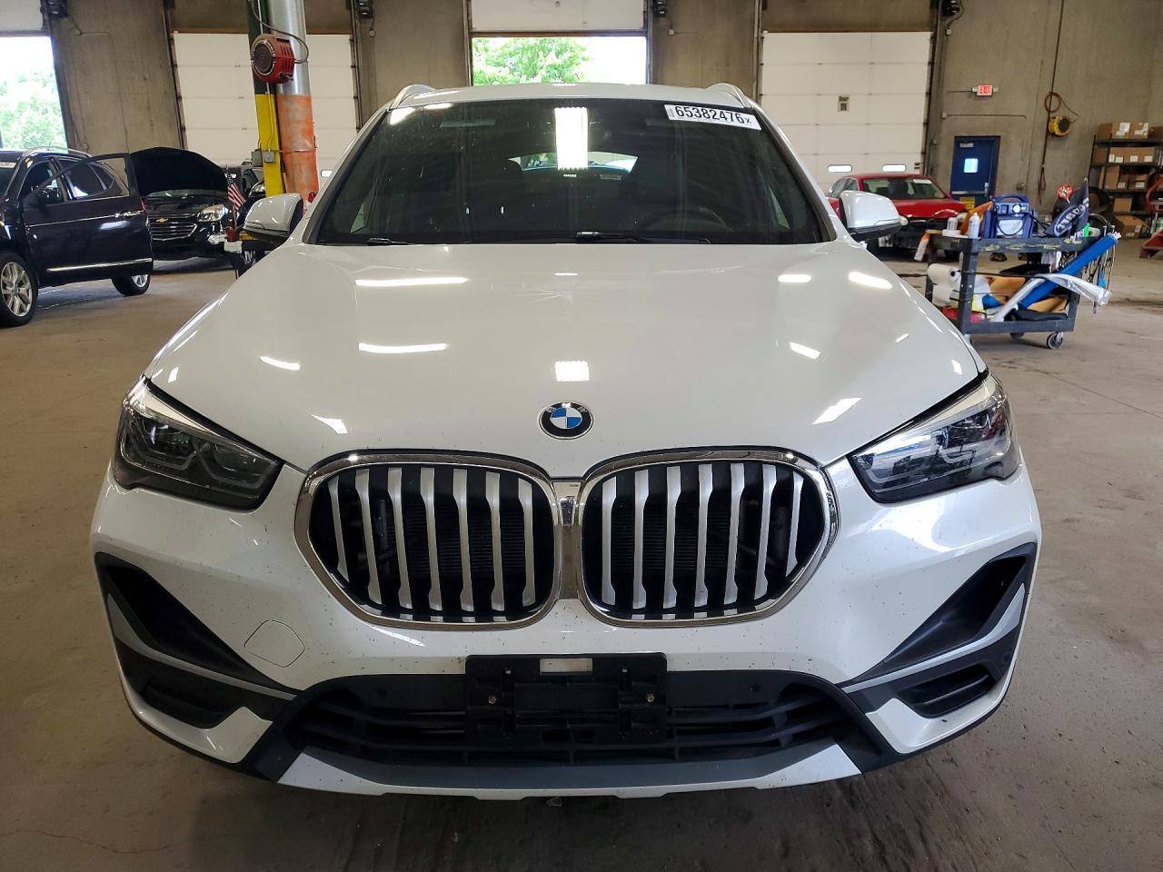 2021 BMW X1 xDrive28I - zdjęcie 5