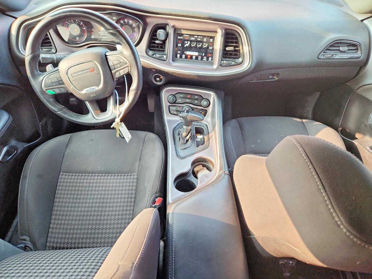 2019 Dodge Challenger Gt - zdjęcie 8