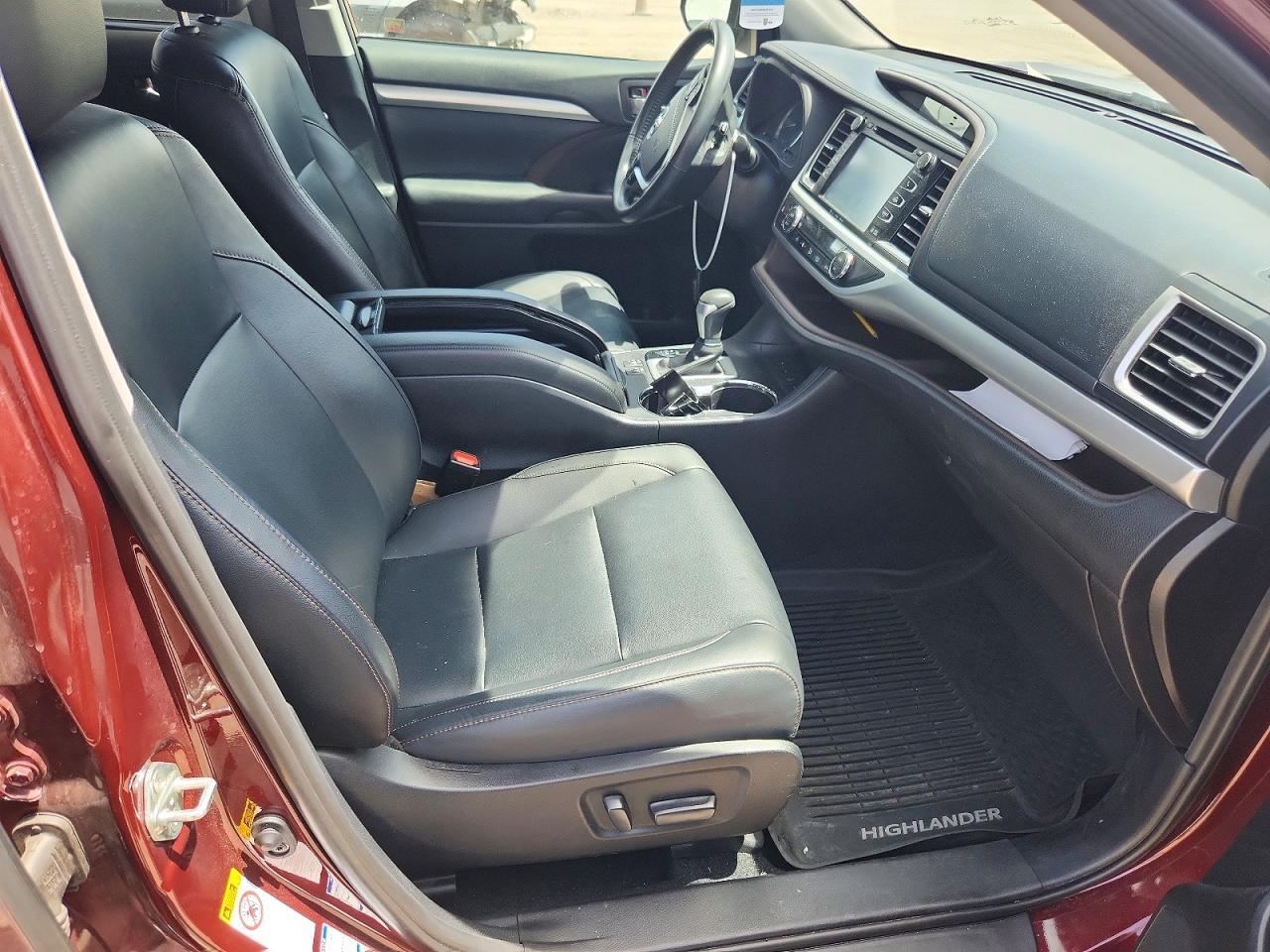2019 Toyt Highlander - zdjęcie 13