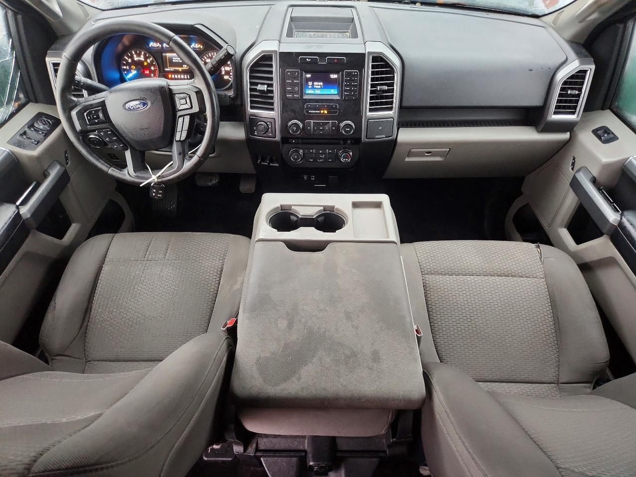2015 Ford F150 Supercrew - zdjęcie 8