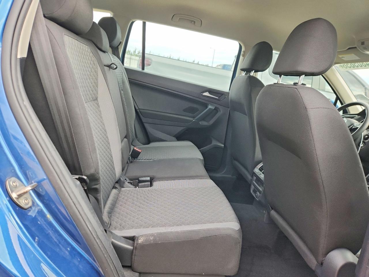 2018 Volkswagen Tiguan S - zdjęcie 11