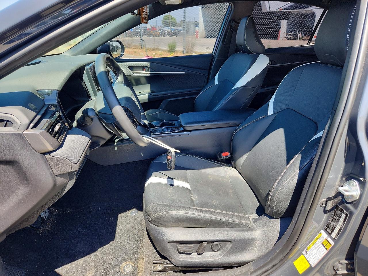 2026 Toyota Camry Se - zdjęcie 7