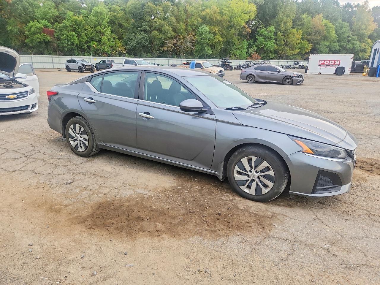 2023 Nissan Altima S - zdjęcie 4