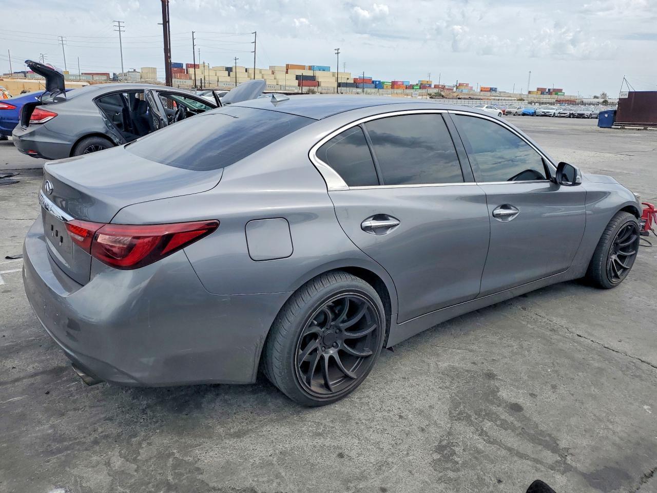 2019 Infiniti Q50 3.0T Luxe - zdjęcie 3