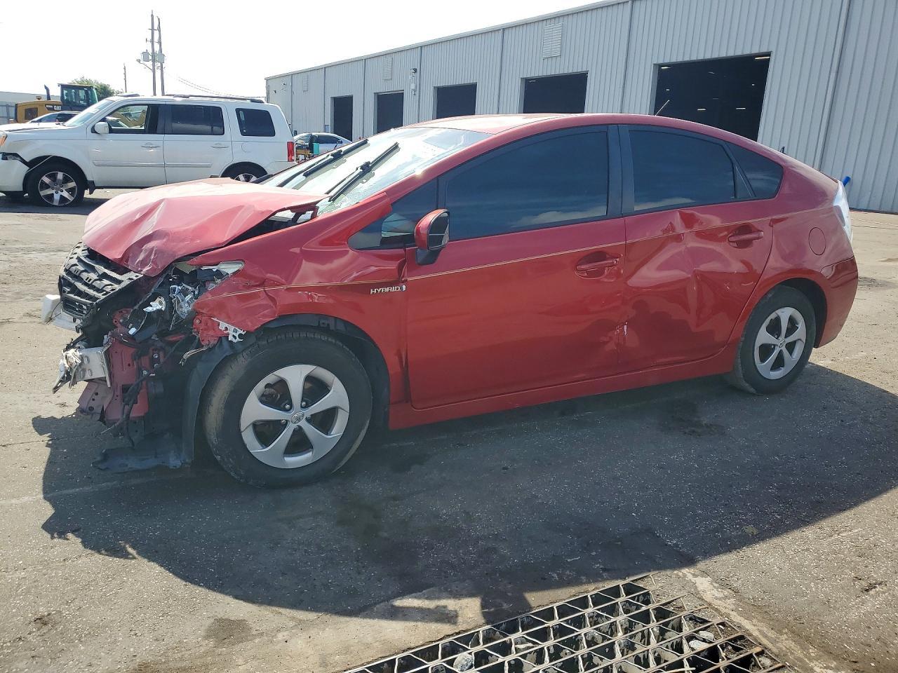 2013 Toyota Prius Two - zdjęcie główne