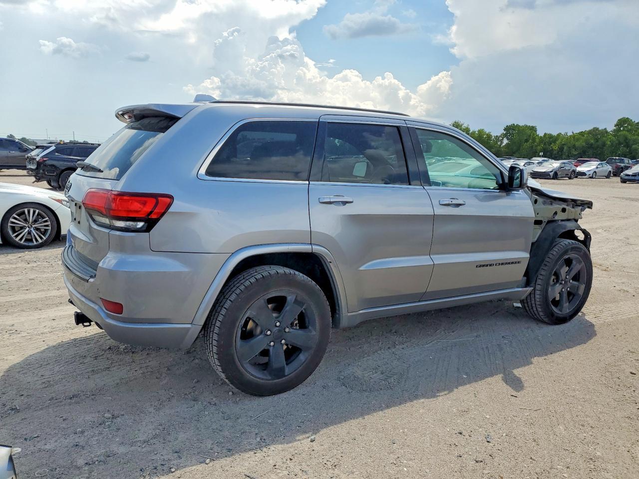 2015 Jeep Grand Cherokee Laredo - zdjęcie 3