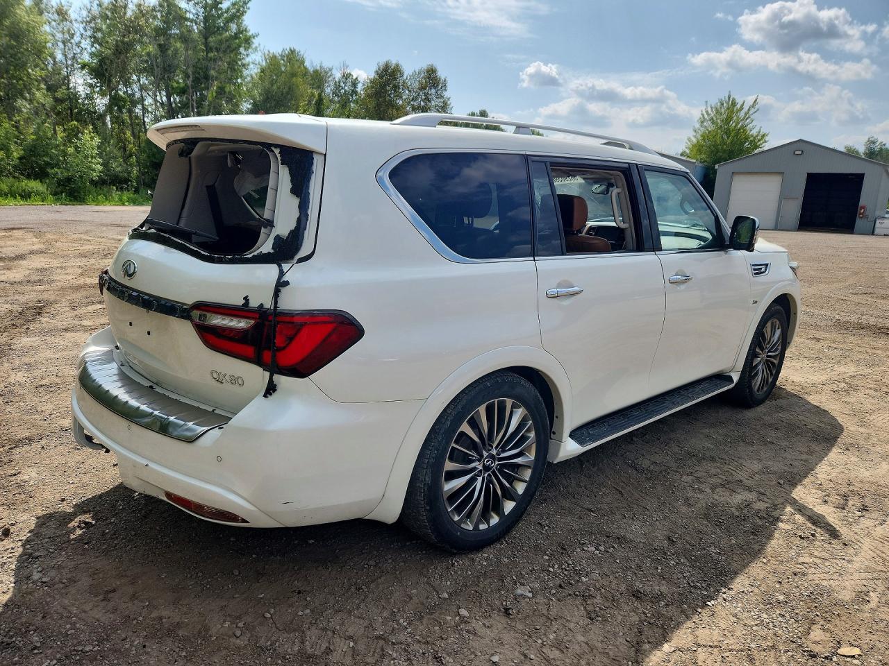 2020 Infiniti Qx80 Luxe - zdjęcie 3