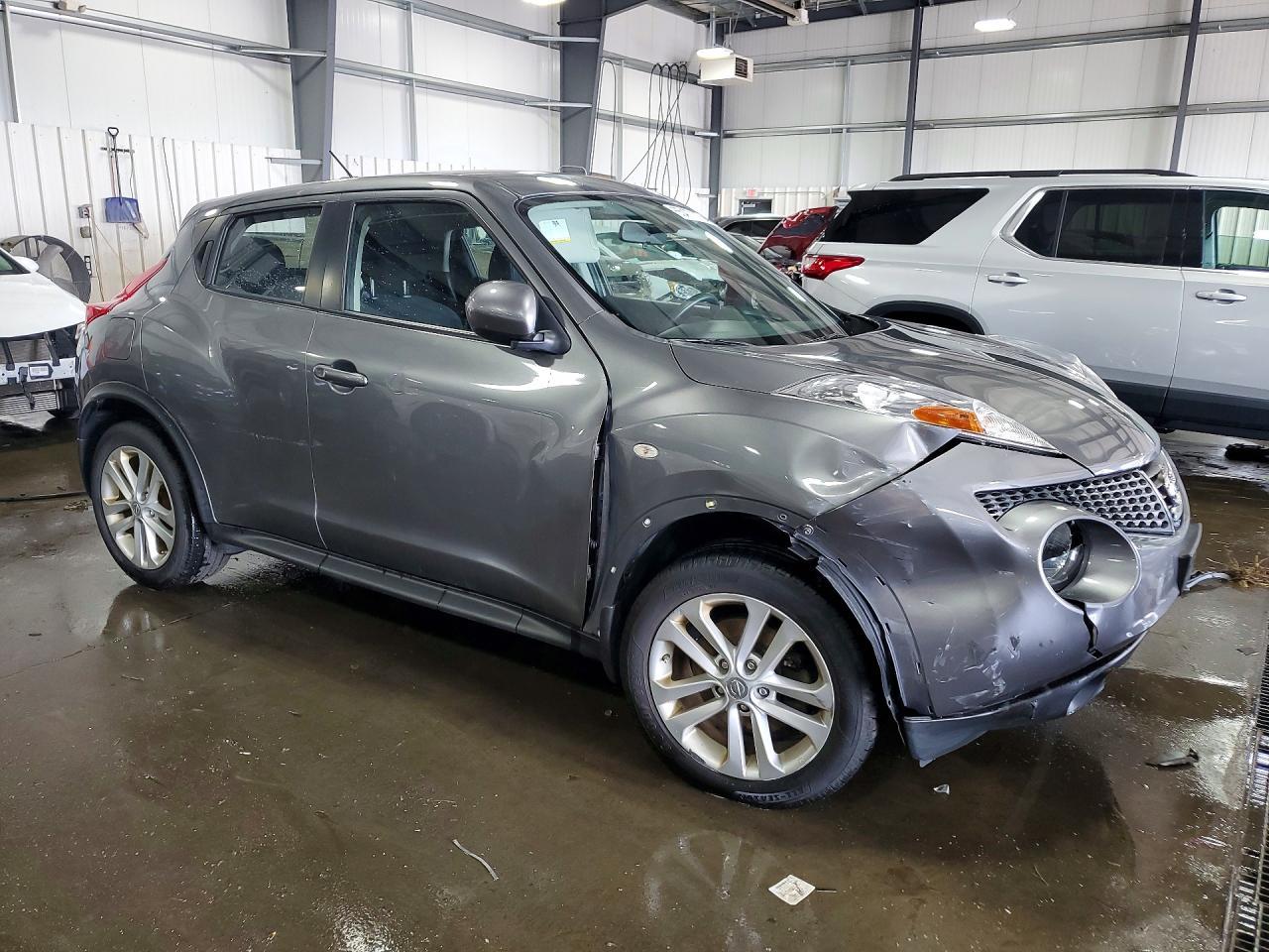 2014 Nissan Juke S - zdjęcie 4