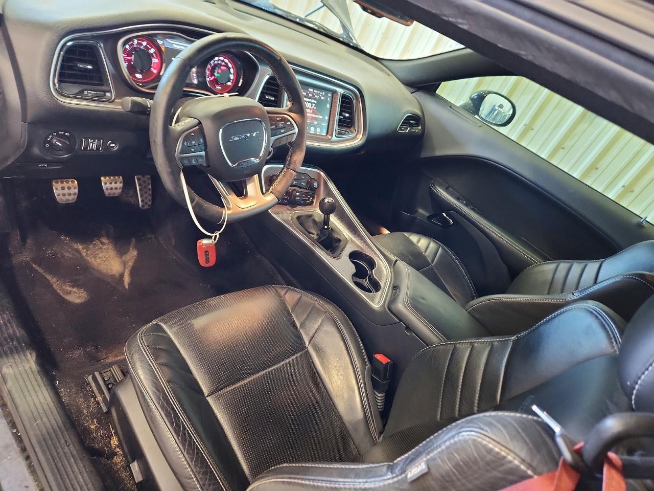 2016 Dodge Challenger Srt Hellcat - zdjęcie 8
