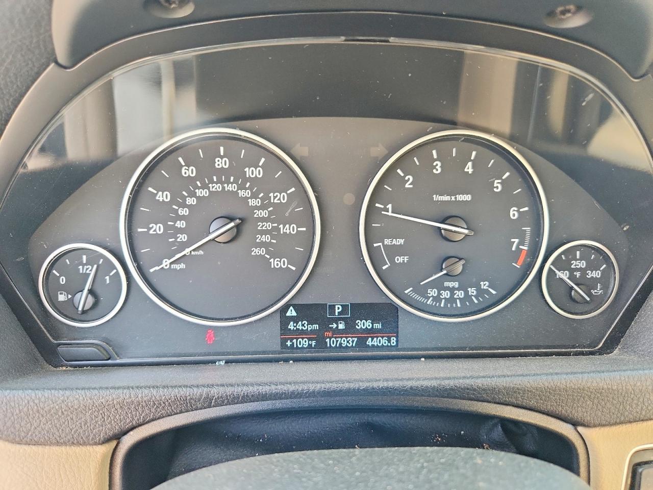 2016 BMW Seria 3 320i - zdjęcie 9