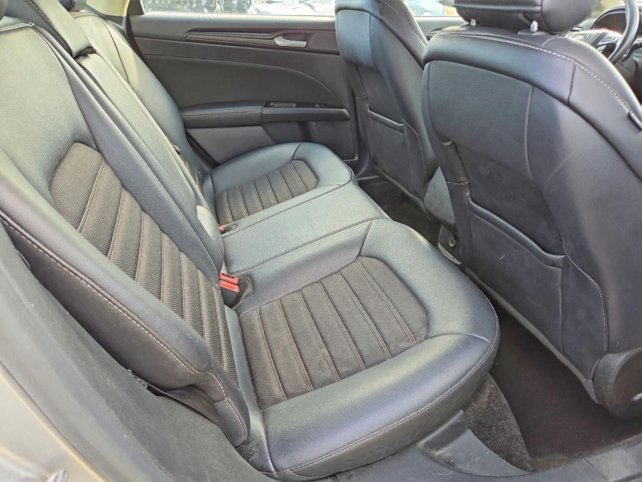 2018 Ford Fusion Se - zdjęcie 11
