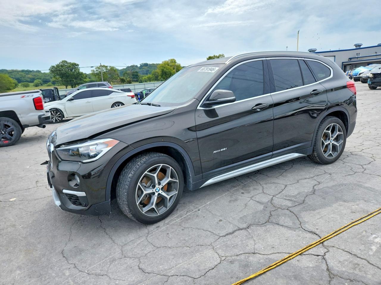 2018 BMW X1 xDrive28I - zdjęcie główne