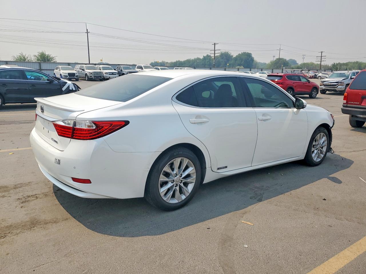 2014 Lexus Es 300H - zdjęcie 3