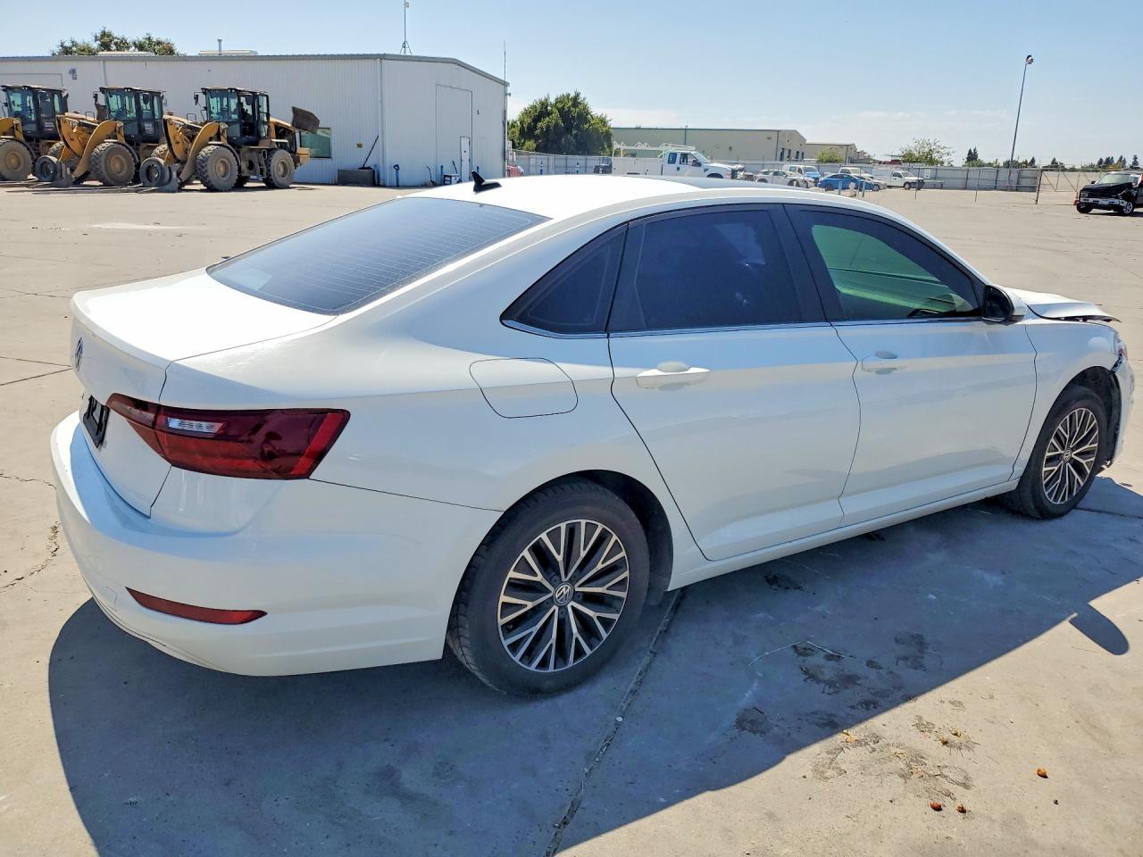 2021 Volkswagen Jetta S - zdjęcie 3