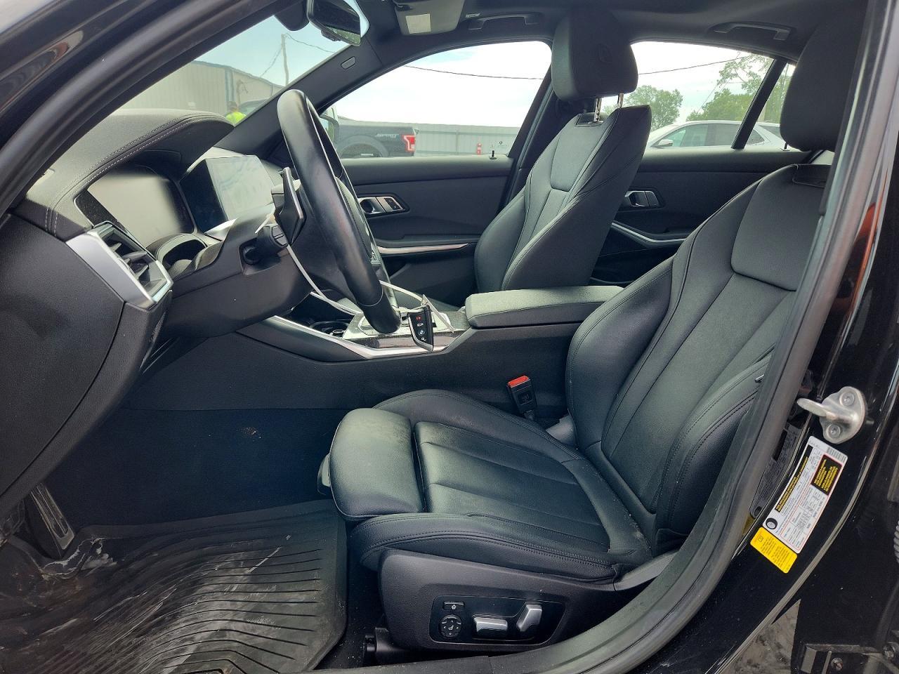 2021 BMW 330I - zdjęcie 7