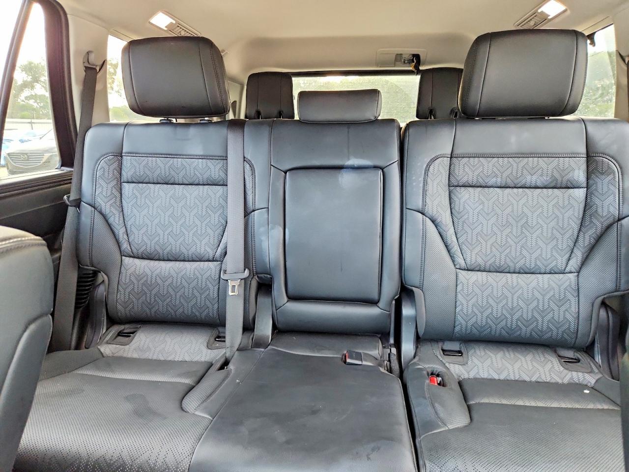2024 Toyota Sequoia Limited - zdjęcie 10