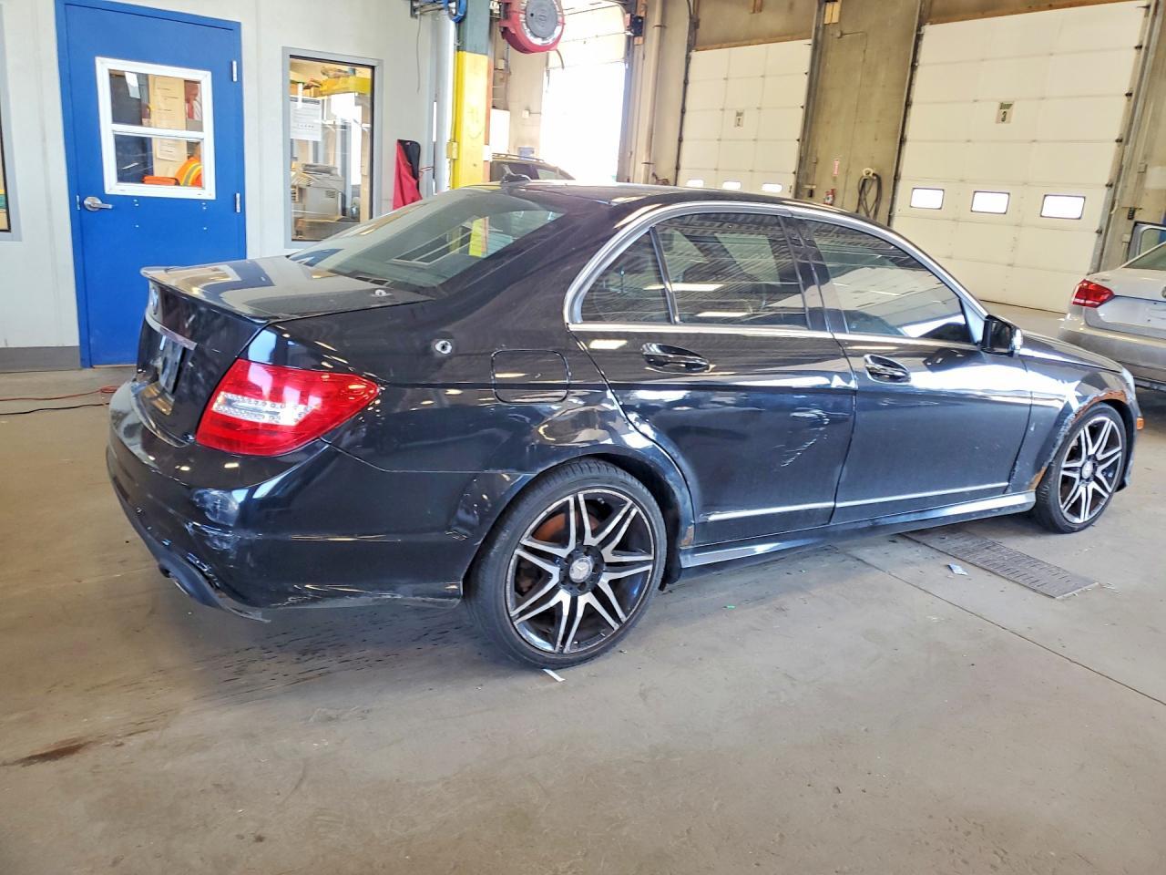 2013 Mercedes-Benz C 300 4Matic - zdjęcie 3