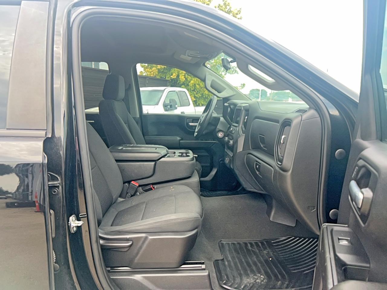 2022 Chevrolet Silverado Ltd C1500 Custom - zdjęcie 5