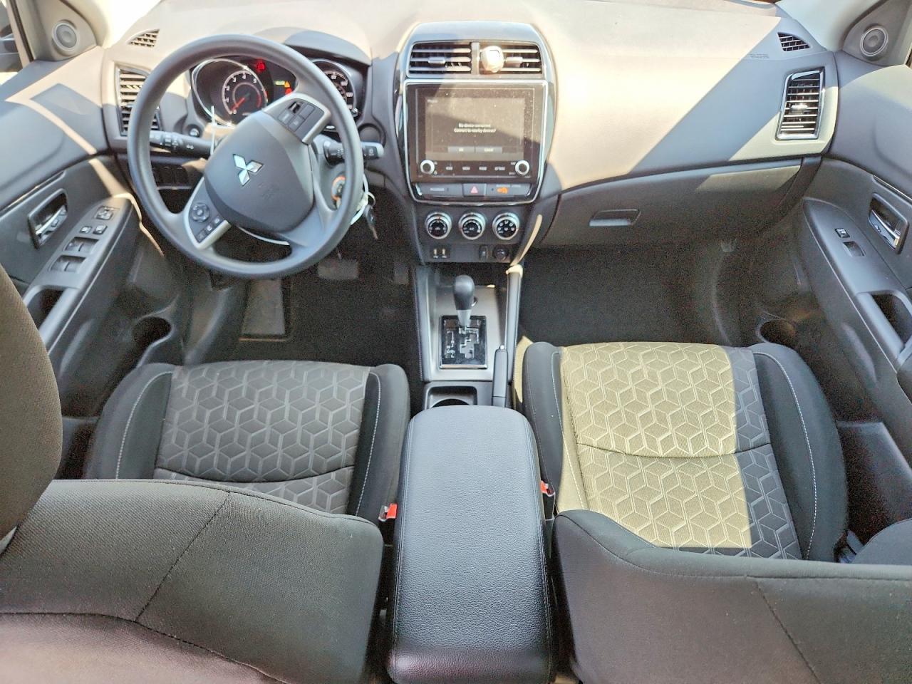 2026 Mitsubishi Outlander Sport S/Se - zdjęcie 8