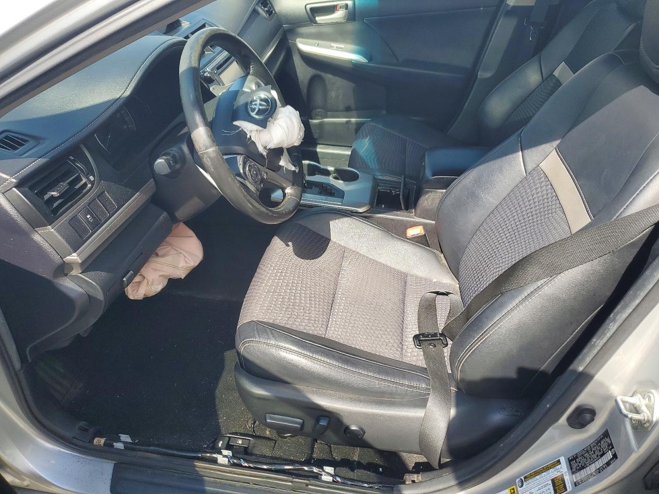 2014 Toyota Camry Se Sport - zdjęcie 7