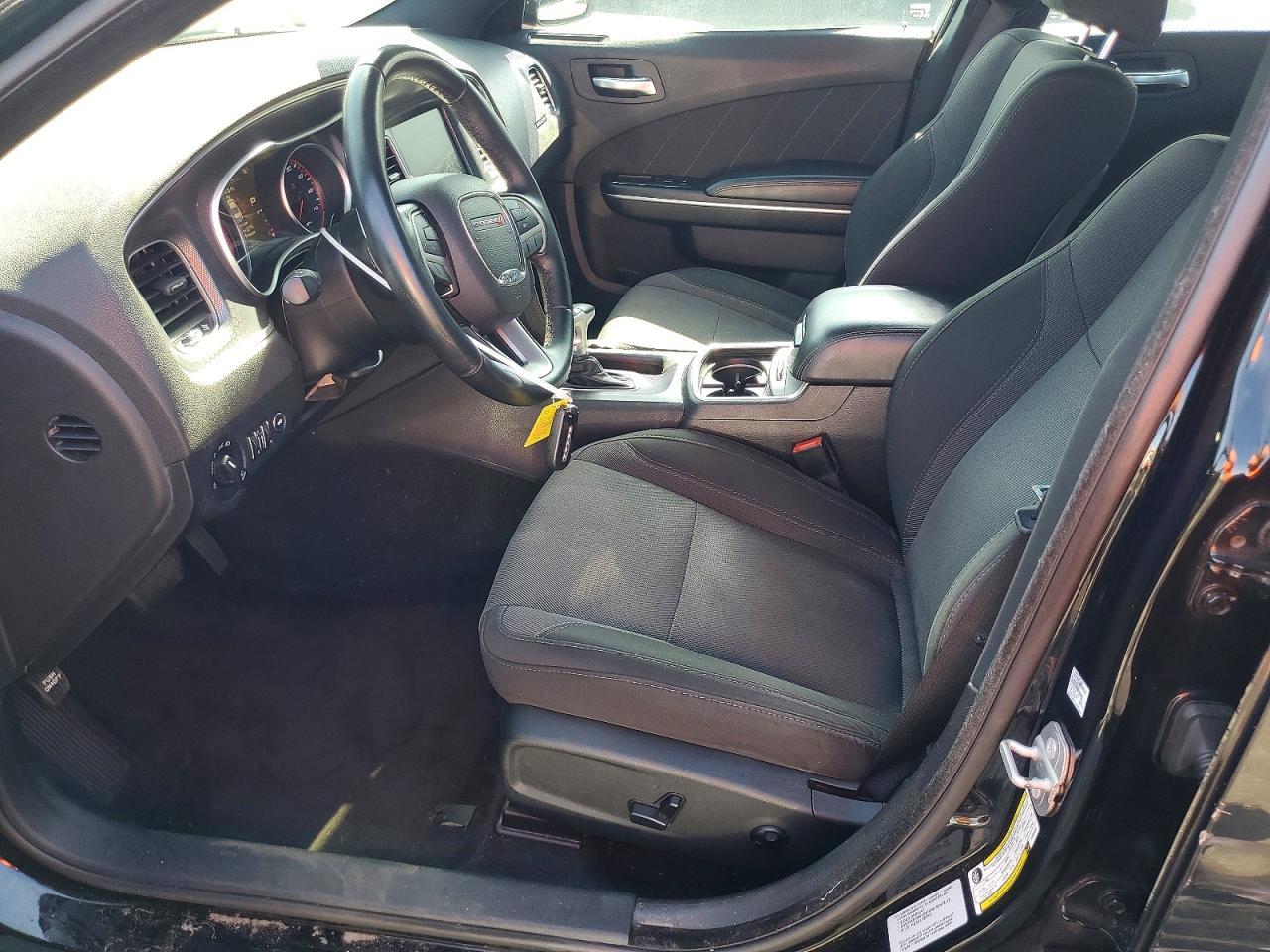 2015 Dodge Charger Sxt - zdjęcie 7